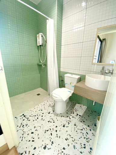 Bathroom 4, House 945, Muang Khon Kaen
