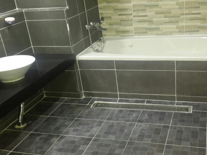 Bathroom, White Hotel, Suwon