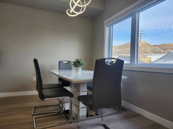 Dining, Harmony Haven in Drumheller, Division No. 5