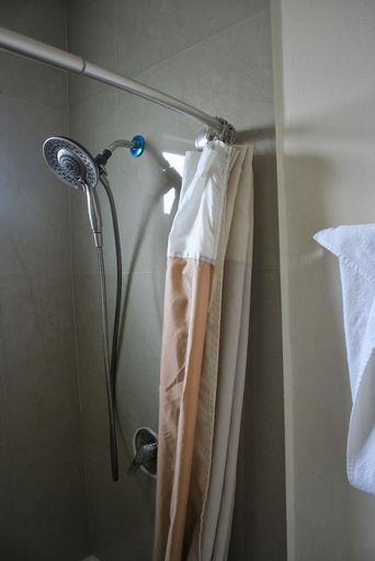 Bathroom, Hotel El Camino Inn & Suites, Reynosa