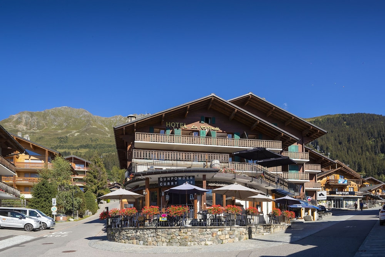 Exterior & Views 1, Hotel La Rotonde, Entremont
