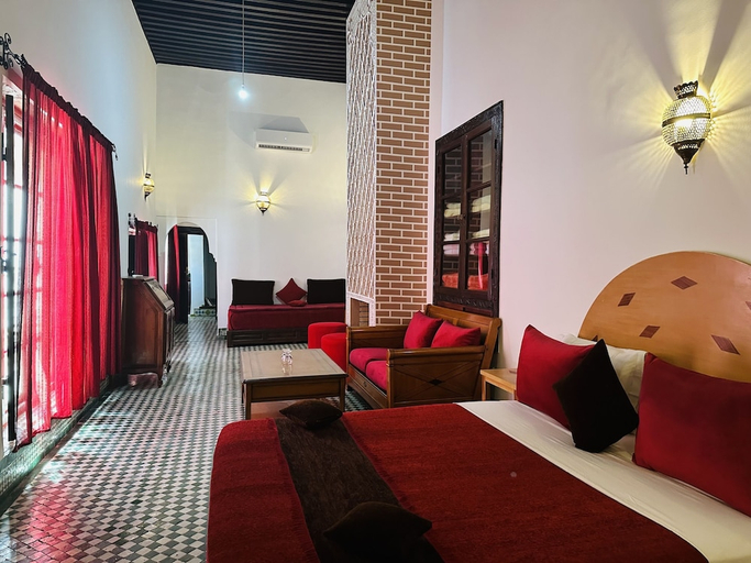 Others 2, Riad Zitouna, Fès