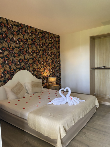 Bedroom 2, Residence Vue Mer, Deshaies