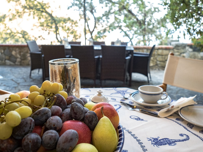 Food & Drinks 5, Cinque Terre Riviera Luxury Villa Tanca, La Spezia
