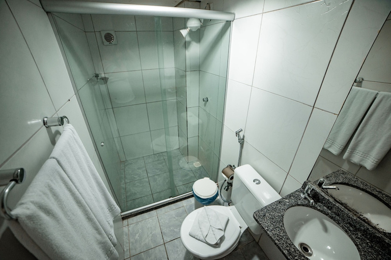 Bathroom 4, Hotel Tres Palmeiras, Gravatá