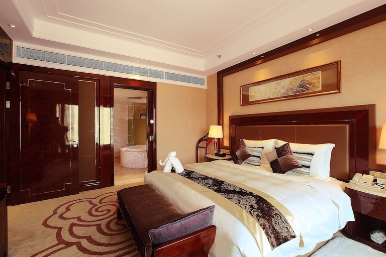 Bedroom 2, Embassador International Hotel Formerly Qujiang International Hotel, Xi'an
