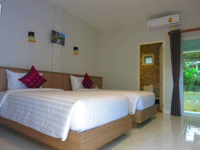 Others 3, Winrisa Place, Phuket Island