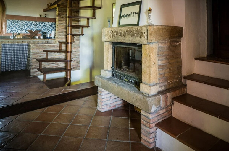 Living area 5, Podere Colombaione, Pisa