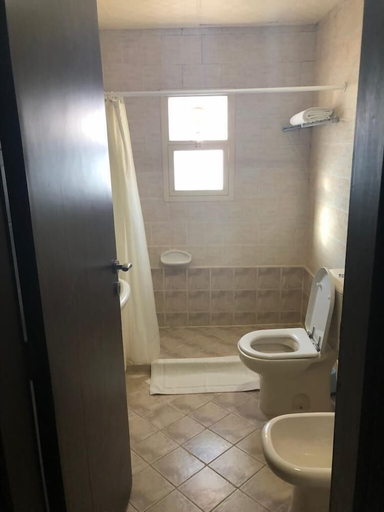 Bathroom 5, Julphar Hotel, Ras Al Khaimah