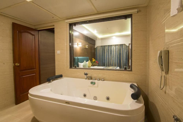 Bathroom 4, Shenbaga Hotel and Convention Centre, Viluppuram