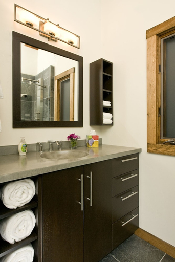 Bathroom 4, Fireside Resort, Teton