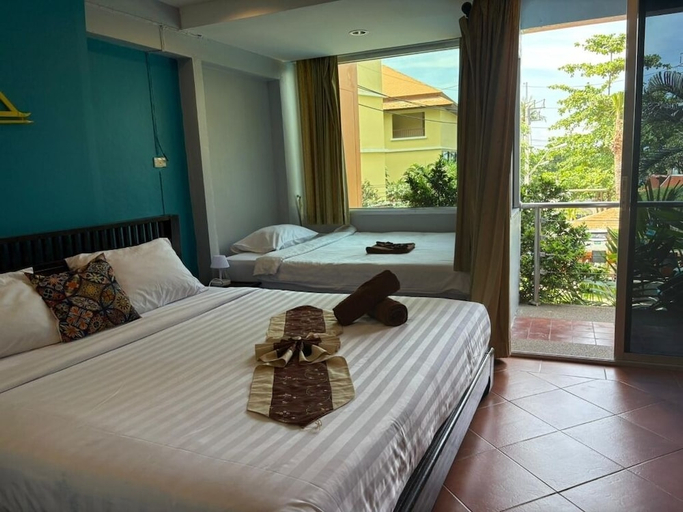 Others 4, Porter House Patong, Phuket Island