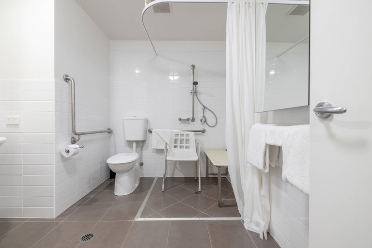 Bathroom 3, MainStay Suites Mackay, Mackay - Pt A