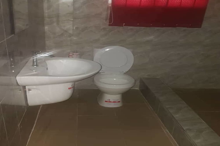 Bathroom, Momak 6 Hotel & Suites, Ibeju/Lekki