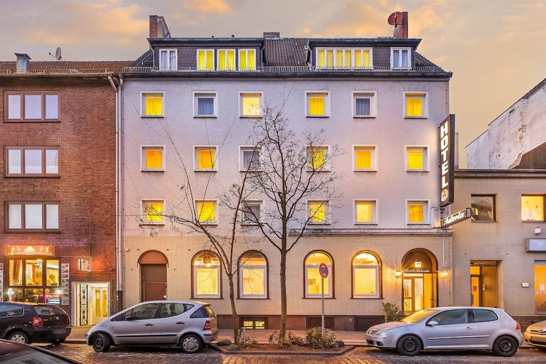 Exterior & Views, Signature Hotel Astoria Hamburg, Hamburg