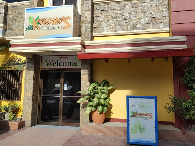 Exterior & Views 2, Kokomo's Suites Hotel, Mabalacat