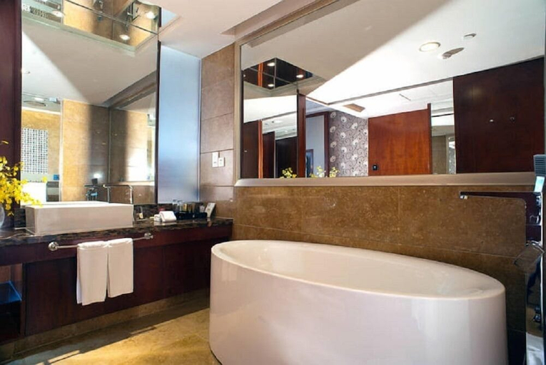 Bathroom, Eurasia International Hotel, Dongguan