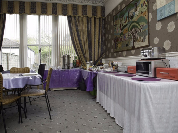 Food & Drinks 4, Ashfield Hotel, Kirklees