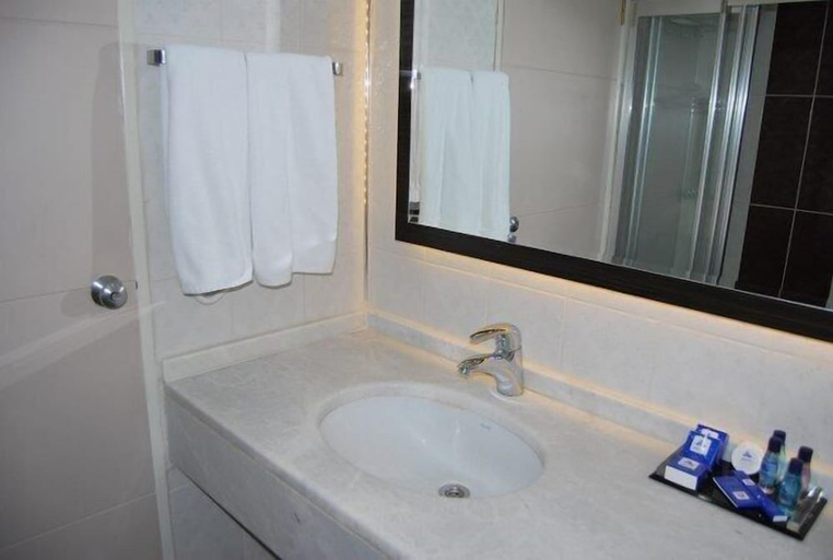 Bathroom, Sirius Hotel, Kemer