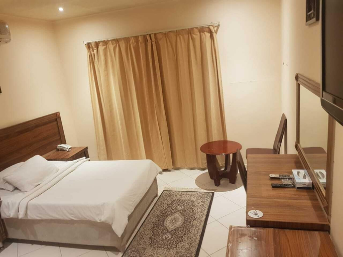 Bedroom 2, Julphar Hotel, Ras Al Khaimah