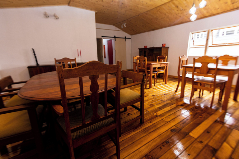 Food & Drinks 4, Boven Villa, Nkangala