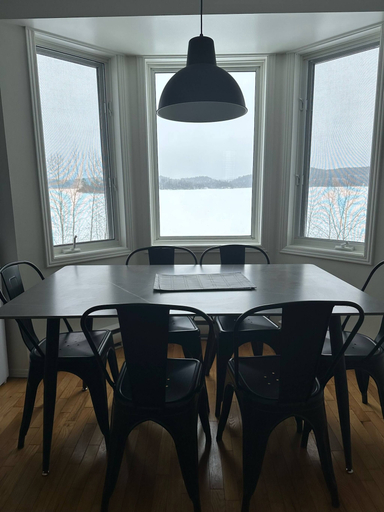 Interior 3, Renovated Chalet for Rent in Front of the Lake, La Vallée-de-la-Gatineau