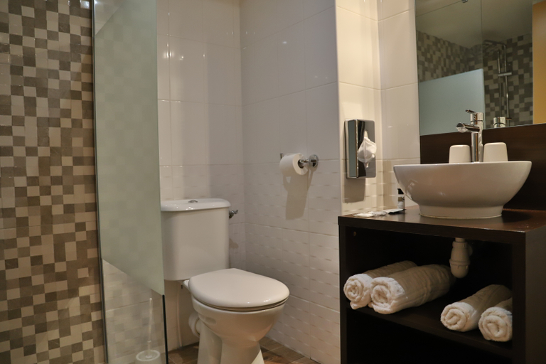 Bathroom, SOWELL HOTELS Mont Blanc & Spa, Haute-Savoie
