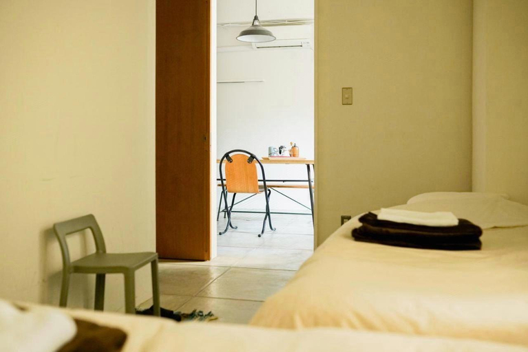 Bedroom 2, CAFE and Petit HOSTEL ROUTE, Nagasaki