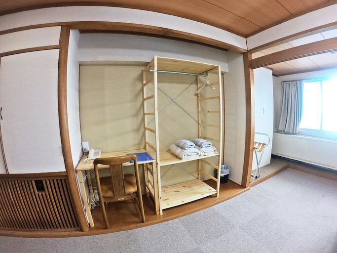 Bedroom 2, Villa Alpen, Yamanouchi