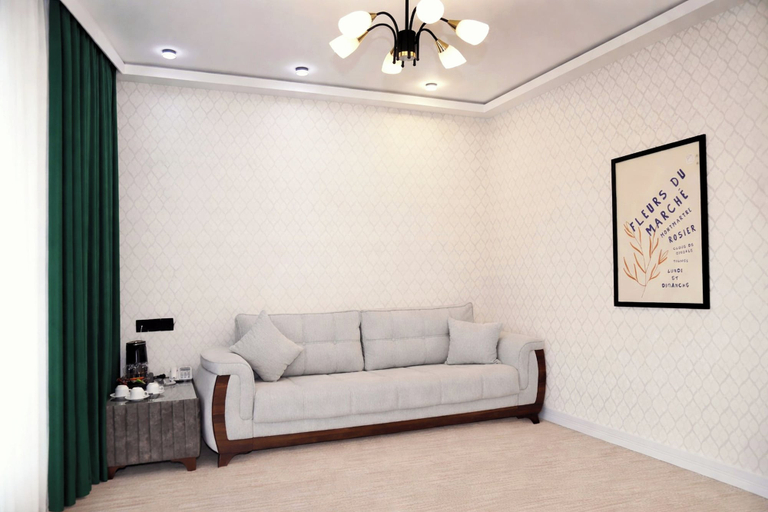 Living area 2, Nohur Park Hotel, Qəbələ