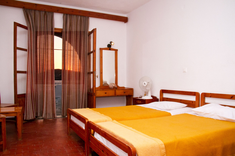 Bedroom 3, Flisvos Hotel, South Aegean