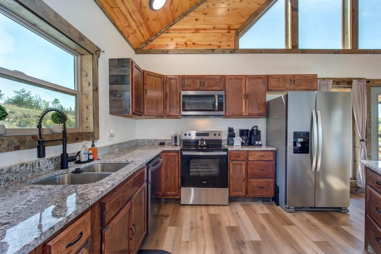 Private kitchen 4, Bearfoot Timbers, Sevier