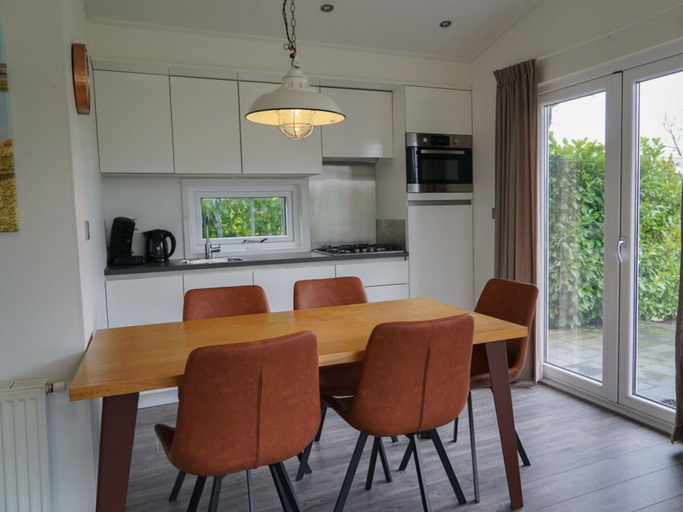 Dining, Deluxe 5 Person, Noordwijk