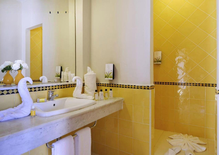 Bathroom 5, Club Dar Atlas - All Inclusive, Marrakech