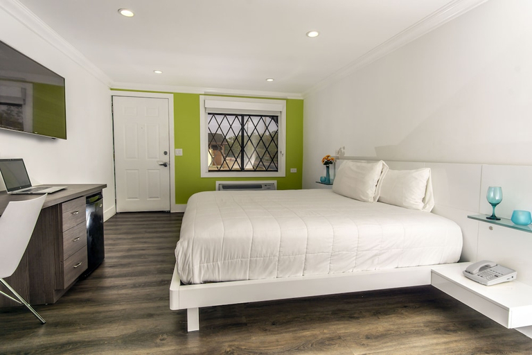 Bedroom 3, Spinnaker Inn of Naples, Collier