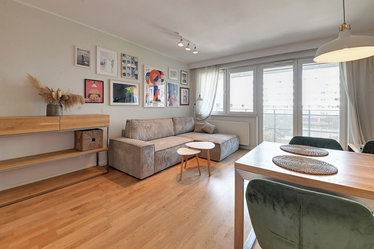 Others 4, RentPlanet - Apartament Tęczowa, Środa Śląska