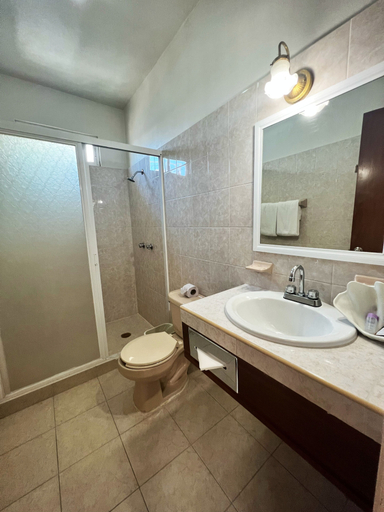 Bathroom 3, Hotel Cancun Handall, Isla Mujeres