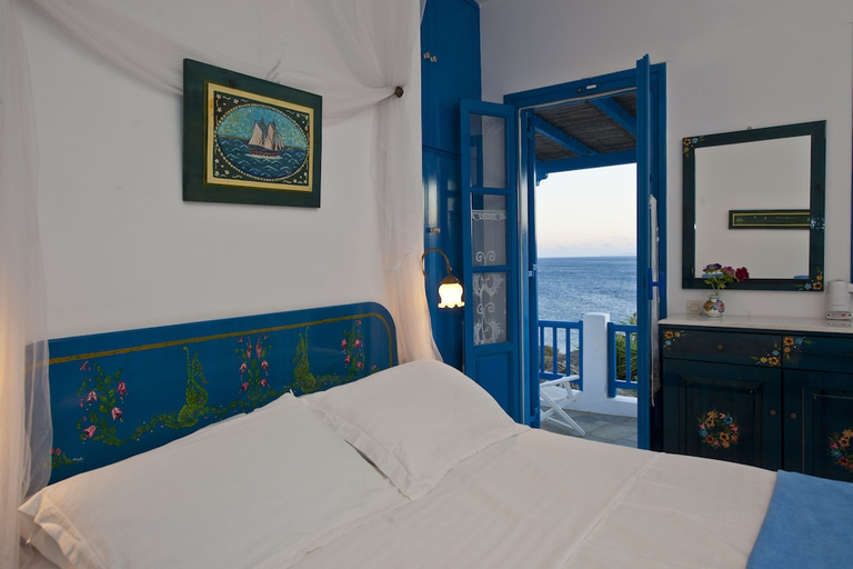 Bedroom 2, Dolphin Antiparos Villas and Suites, South Aegean