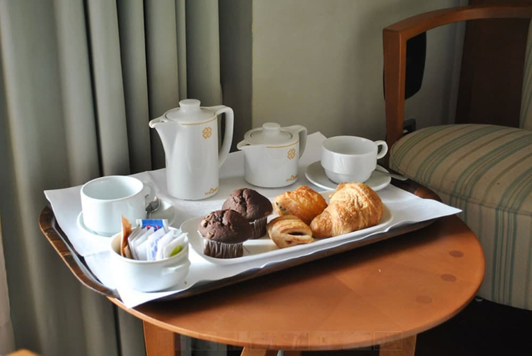 Food & Drinks 5, SENBHOTEL, Ancona