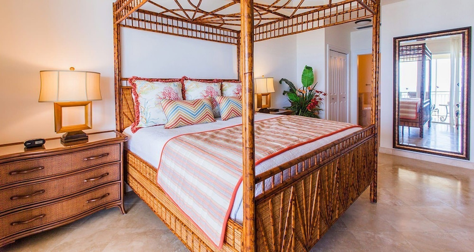 Bedroom 3, The Tuscany on Grace Bay