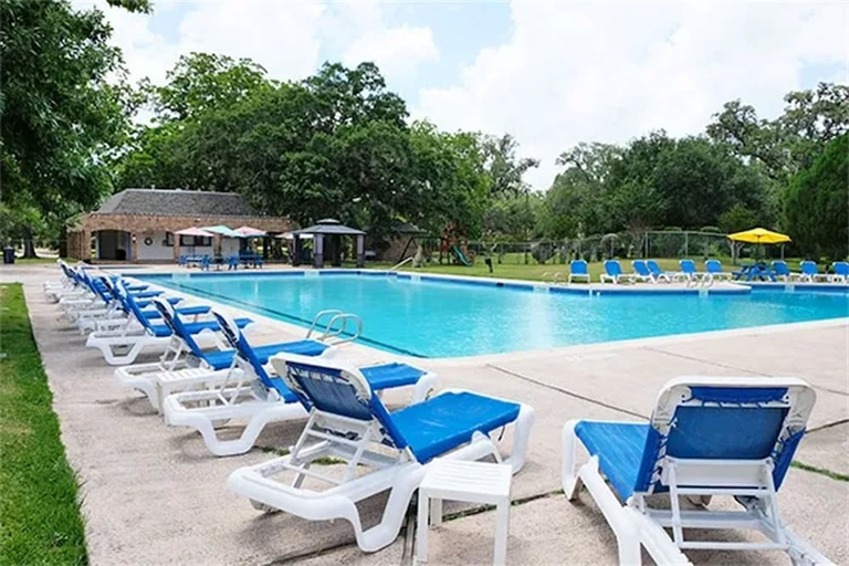 Sport & Beauty 4, Columbia Lakes Resort and Conference Center, Brazoria