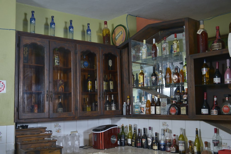 Food & Drinks 5, PAVILLON DES RECEPTIONS & HOTEL, Port-au-Prince