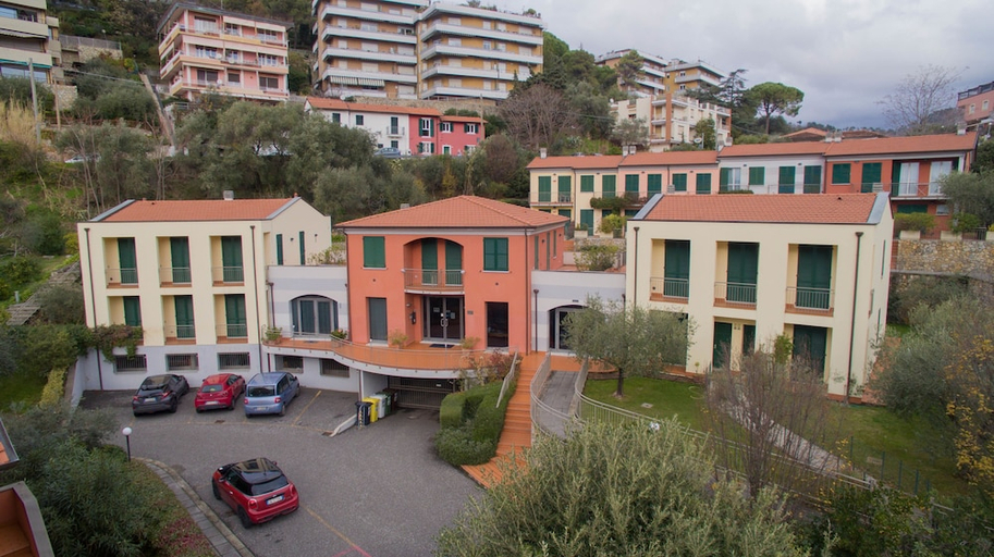 Exterior & Views 1, Baia Blu Rta, La Spezia