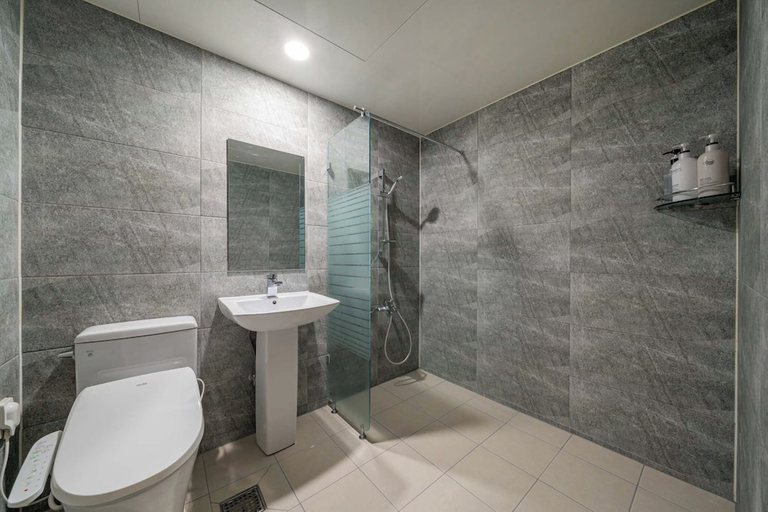 Bathroom 4, OST Hotel, Chuncheon