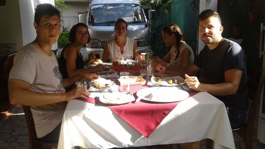 Food & Drinks 4, Villa Begonia, K.F.G. & G. Korale