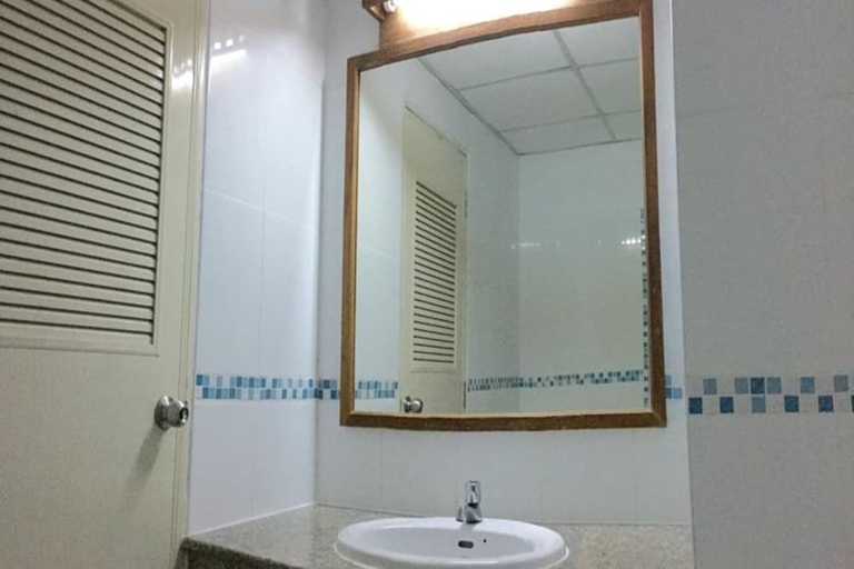 Bathroom 3, Bliss Mansion, Pattaya