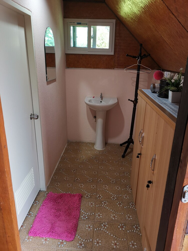 Bathroom 3, Banphu Montalang Resort, Muang Mae Hong Son