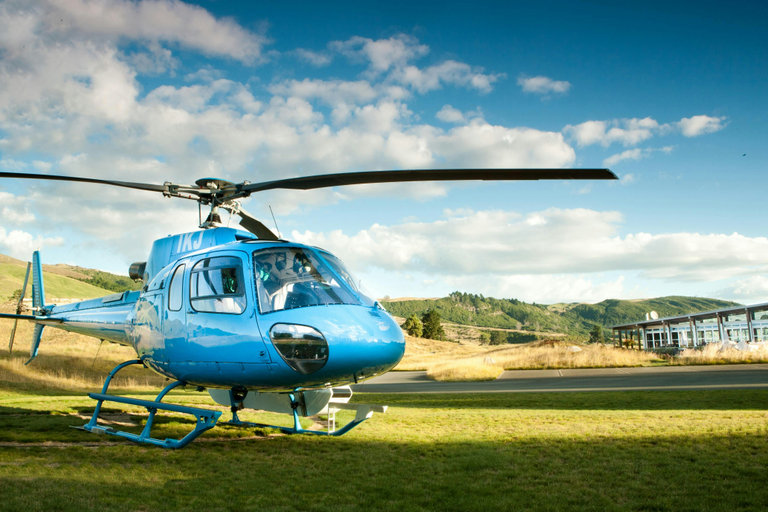 Others 2, THE KINLOCH CLUB, Taupo