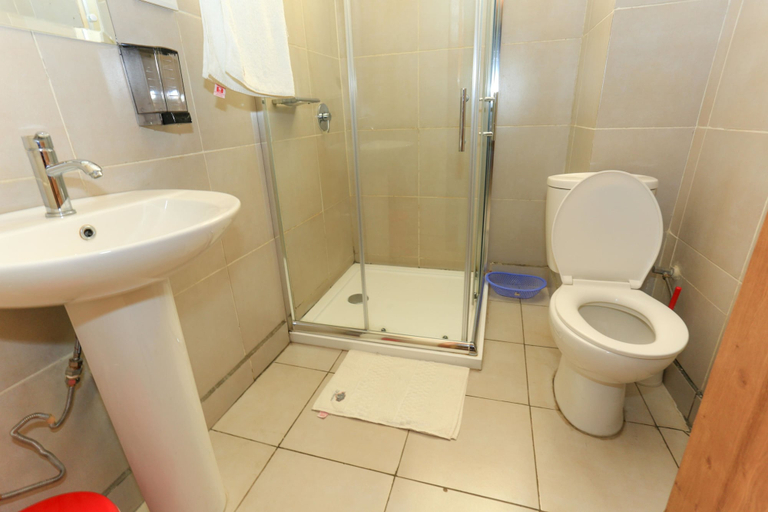 Bathroom 4, Faraja Hotel, Musanze