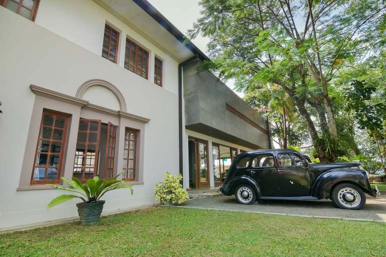 Exterior & Views 1, The Elephant Stables Hotel, K.F.G. & G. Korale